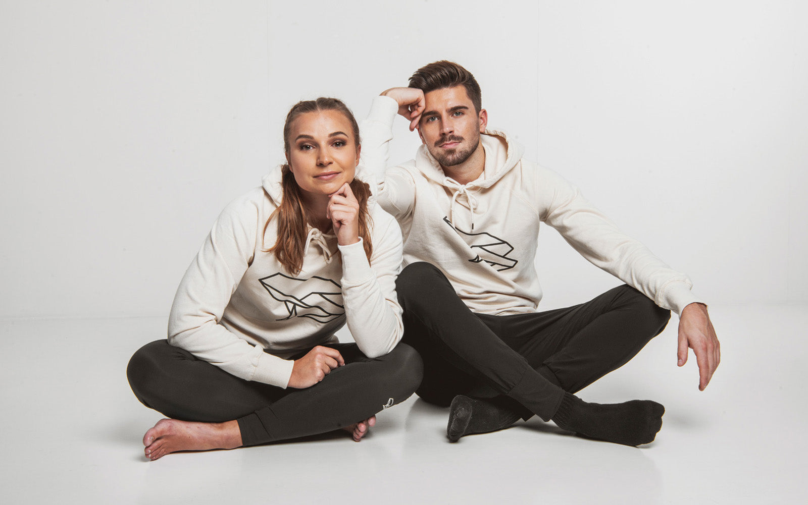 Népra's soft and comfy lazywear collection made together with Pure Waste